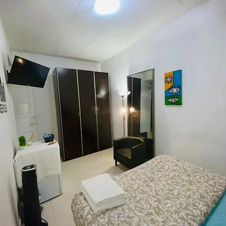 Habitacion En Centro De برشلونة