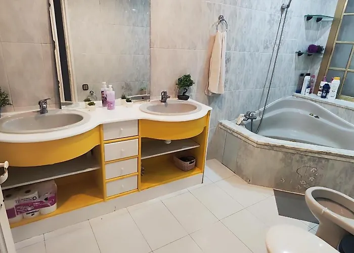 Habitacion En Centro De * Барселона